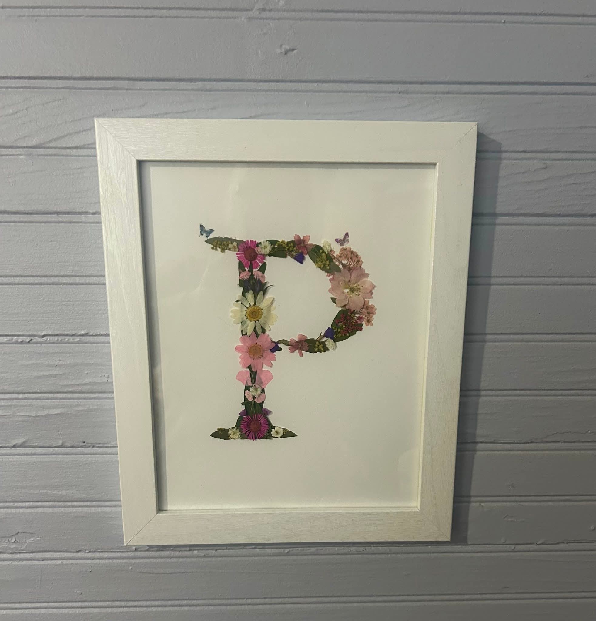 Framed pressed flowers customizable